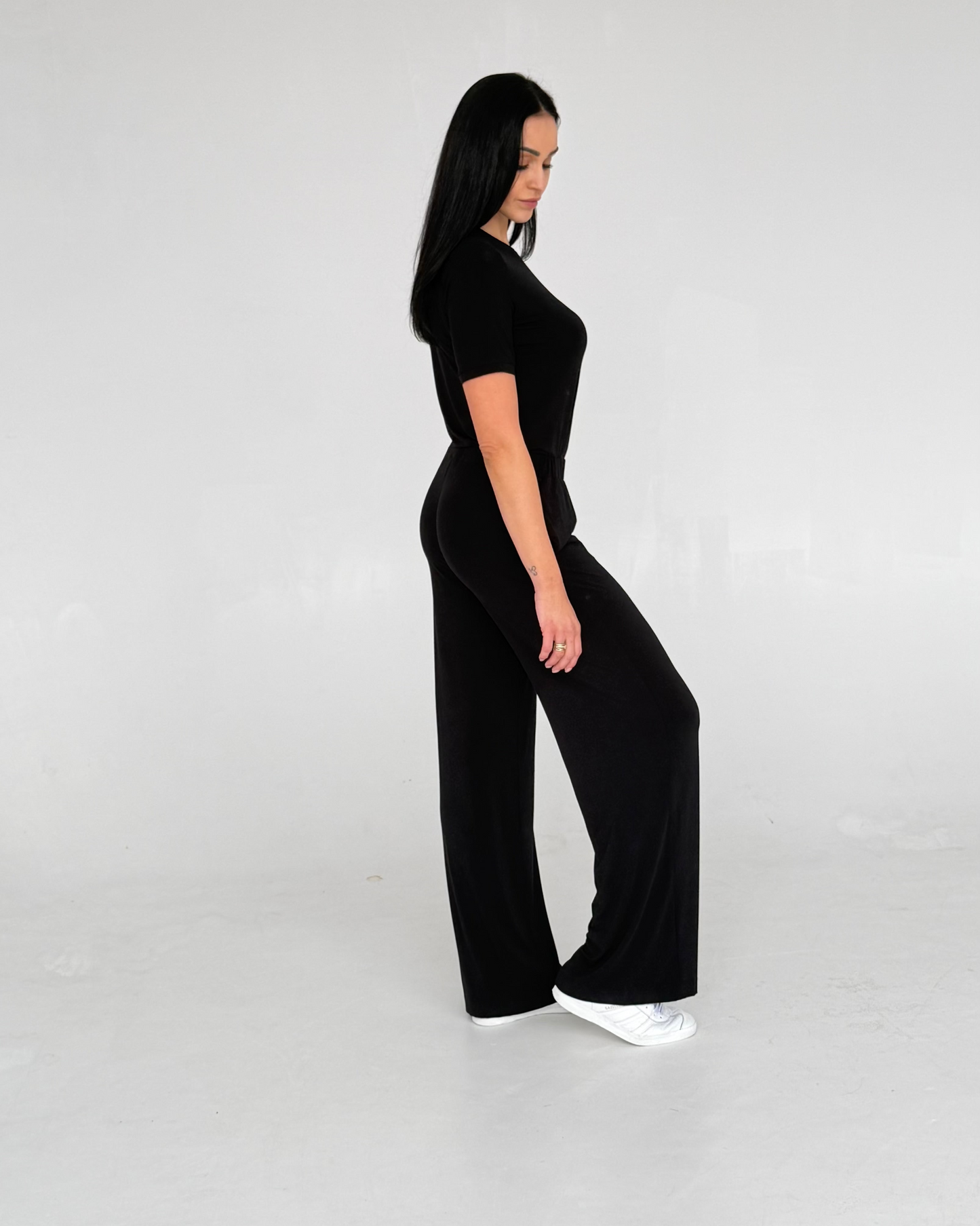 Bluzka Soft Power - Black- krótki rękaw